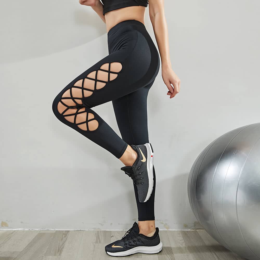 black ladies gym tights